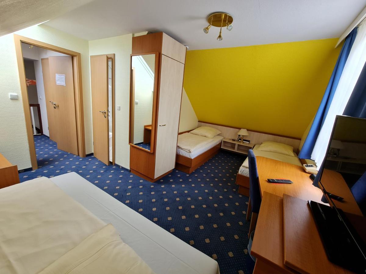 Hotel Heldt Бремен Экстерьер фото