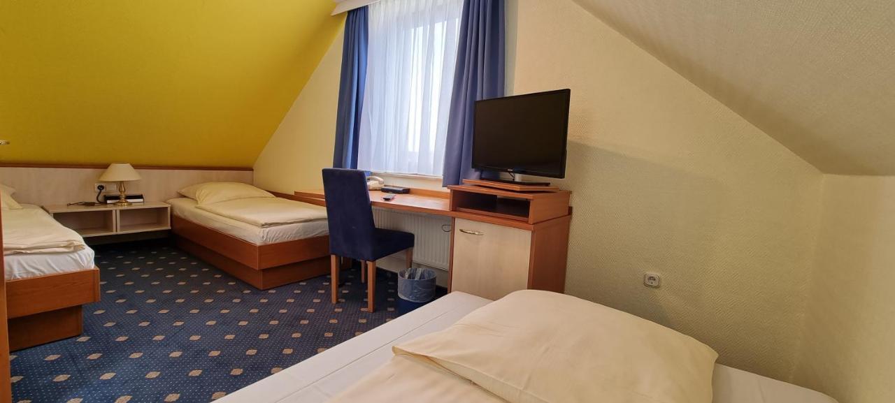 Hotel Heldt Бремен Экстерьер фото