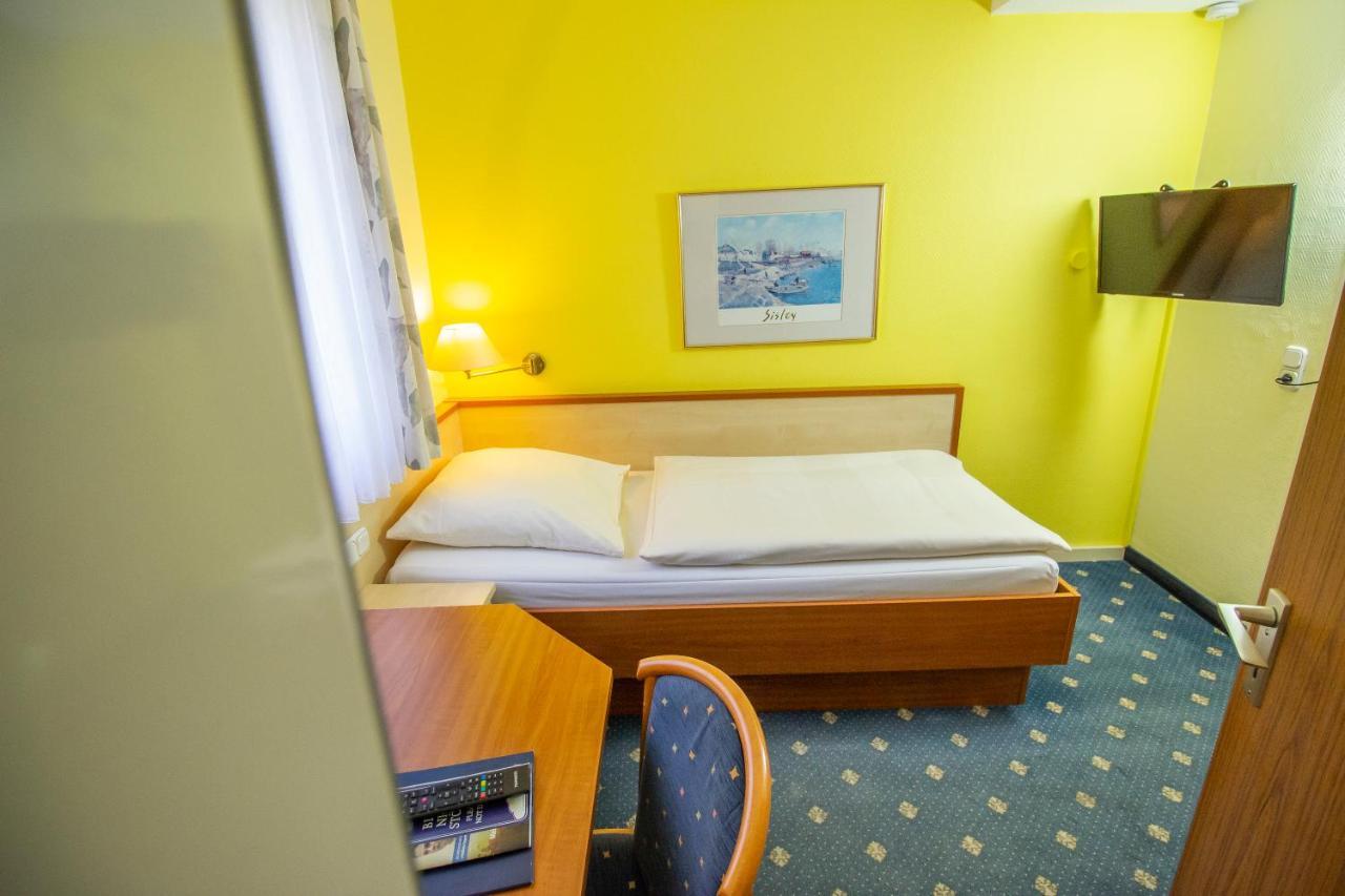 Hotel Heldt Бремен Экстерьер фото