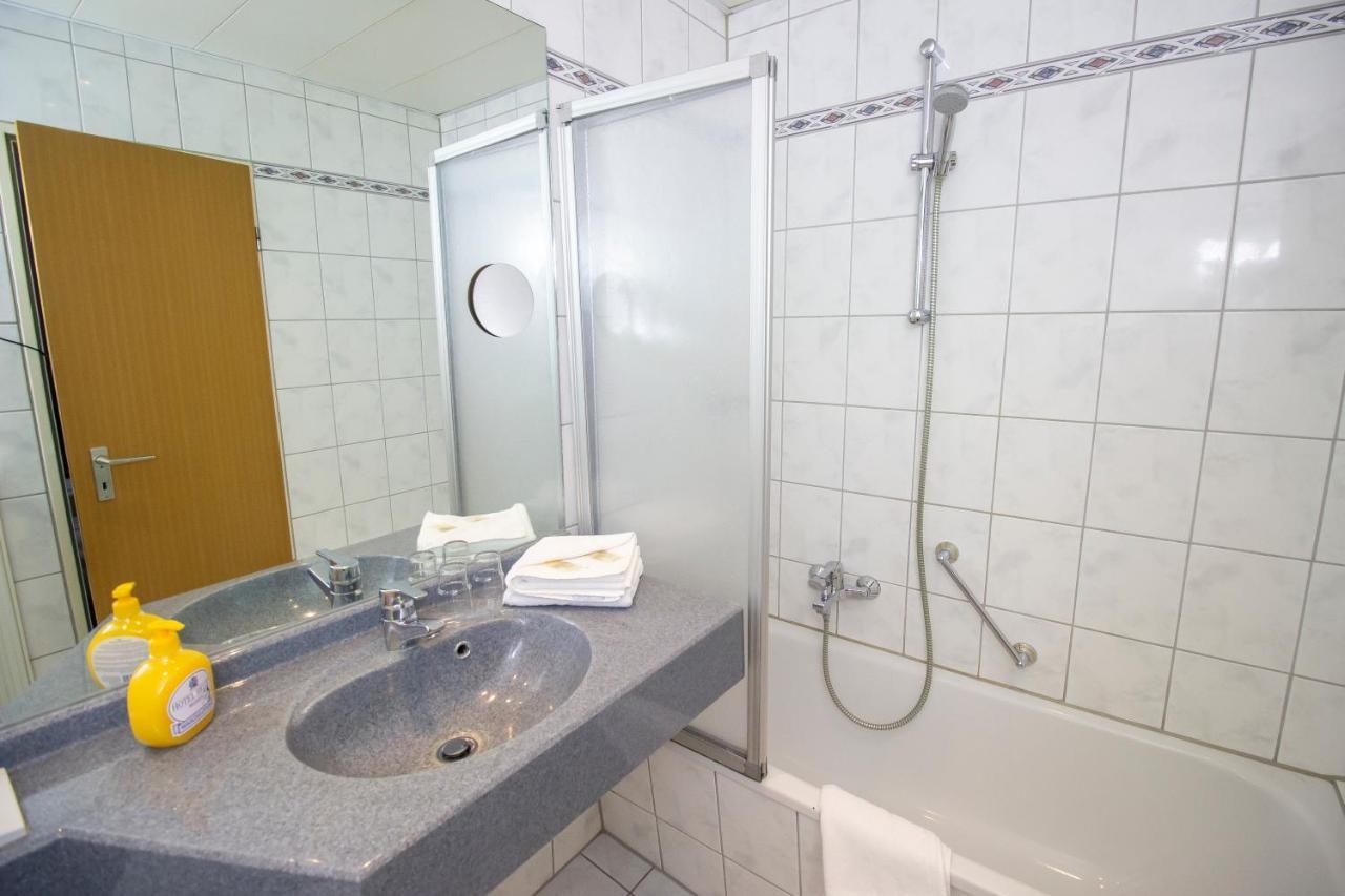 Hotel Heldt Бремен Экстерьер фото