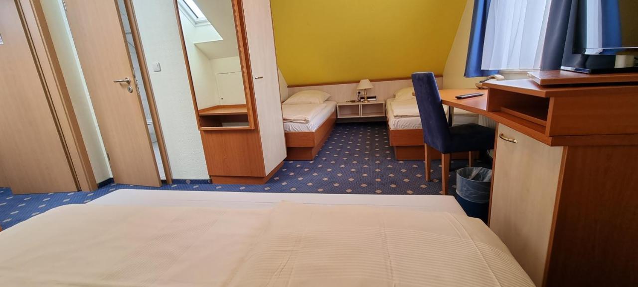 Hotel Heldt Бремен Экстерьер фото
