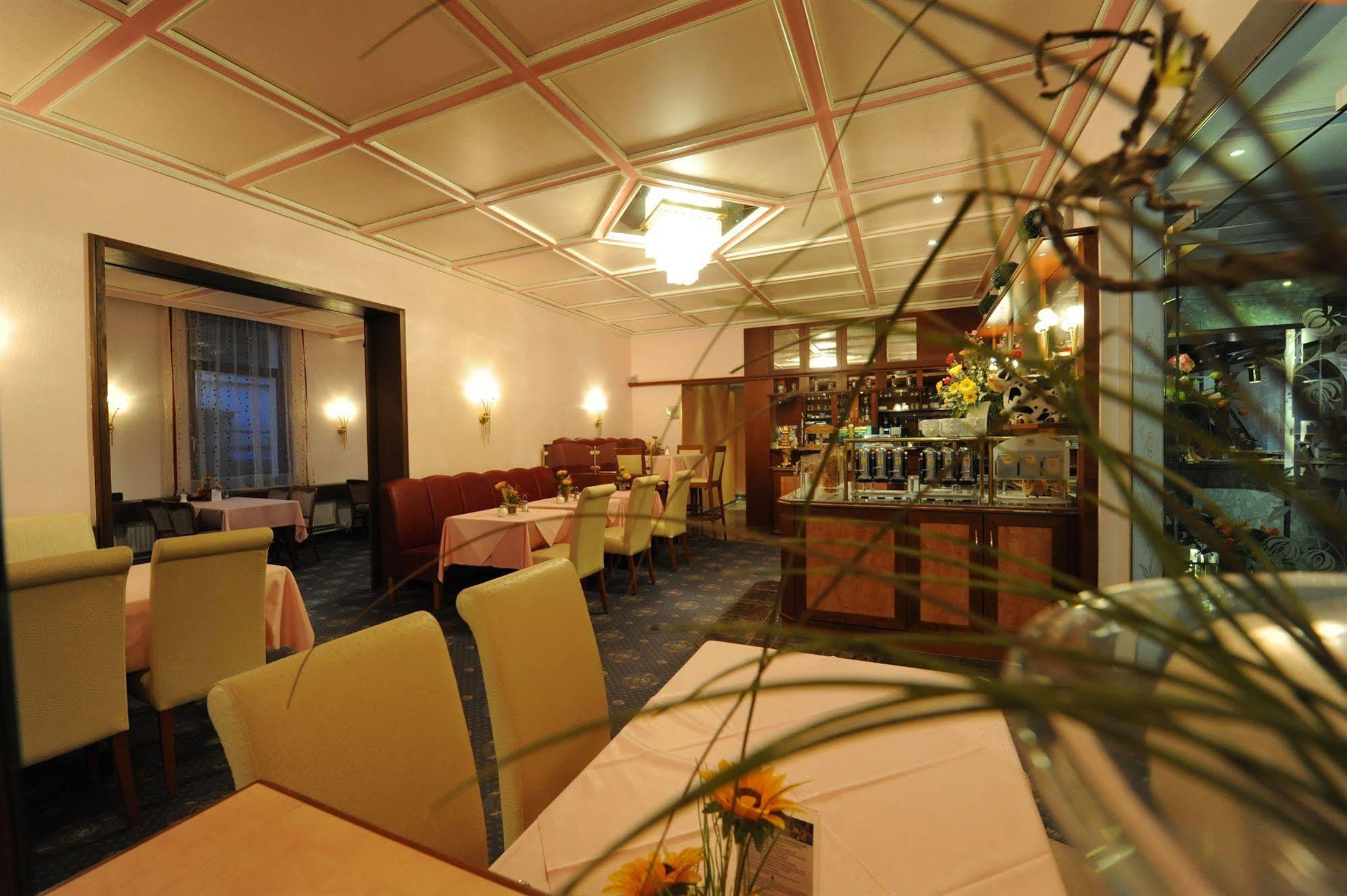 Hotel Heldt Бремен Экстерьер фото